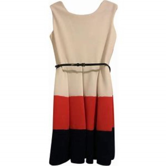 ✨2 for 25✨ Tiana B Coral, White, & Navy Dress - Picture 4 of 6